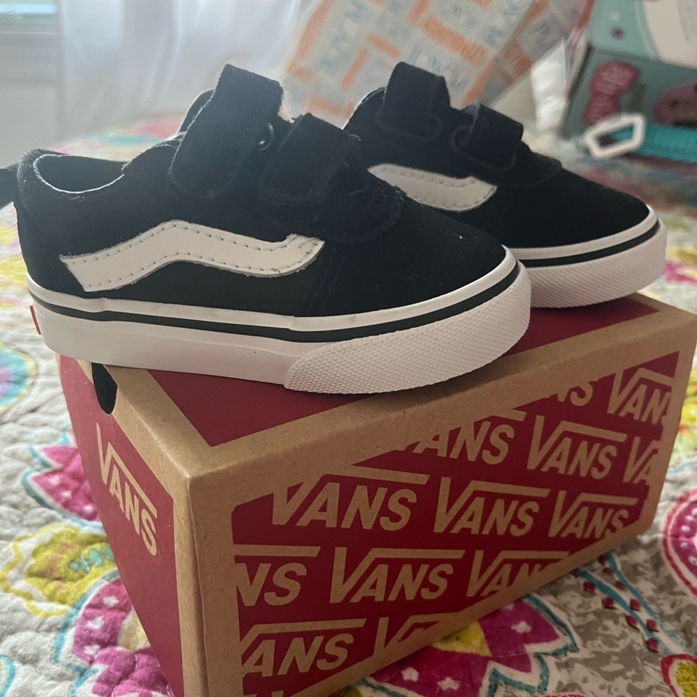 Brand new in box toddler VANS